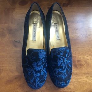 Ann Marino Black & Blue Satin Floral Flats Leather Sole Shoes Size 8